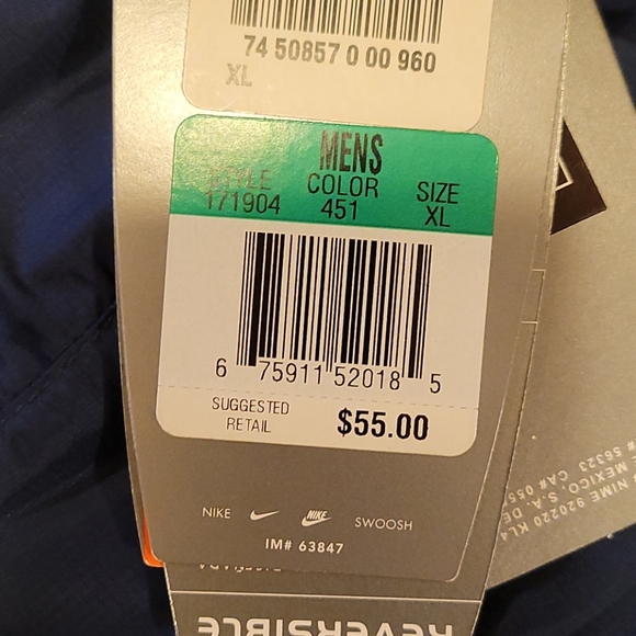 New Nike vest - Picture 3 of 3